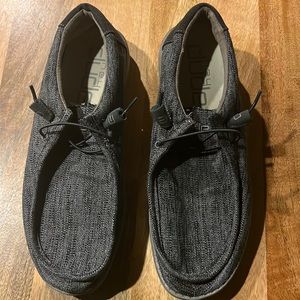 Hey Dude Size 14 dark grey shoes. Worn once. No smell. No wear. No more to say.